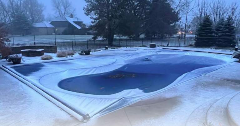 secure_pool_area